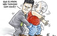Justiça não larga o pé de Lula e bloqueia as suas contas